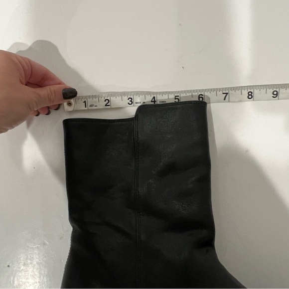 Frye Black Mid Calf Leather Boots - Picture 15 of 15